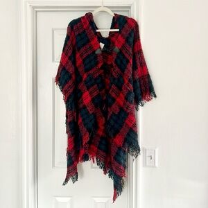 ♥️ Francesca’s Plaid Toggle Hooded Shawl